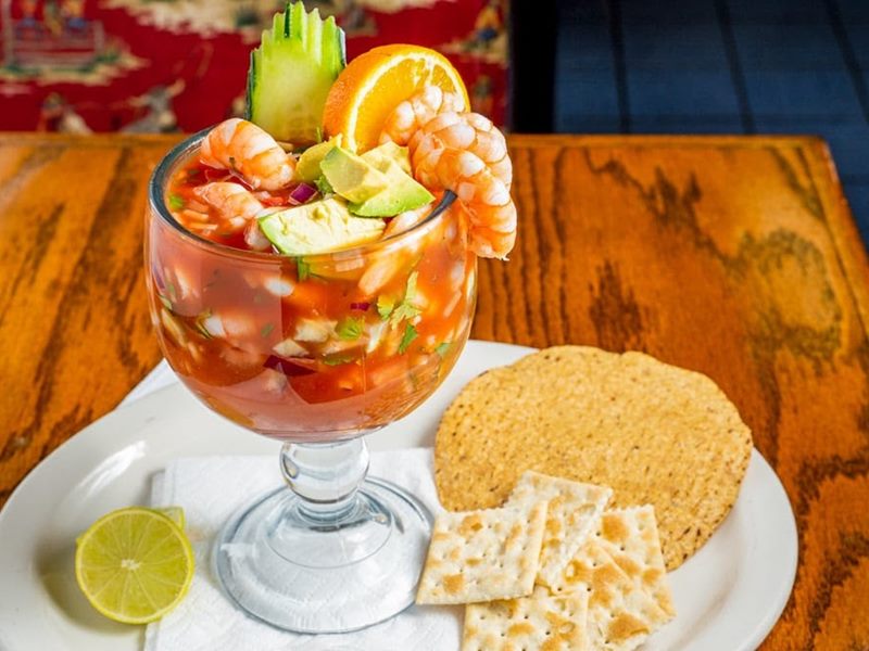 Tacos Y Mariscos La Fuente food